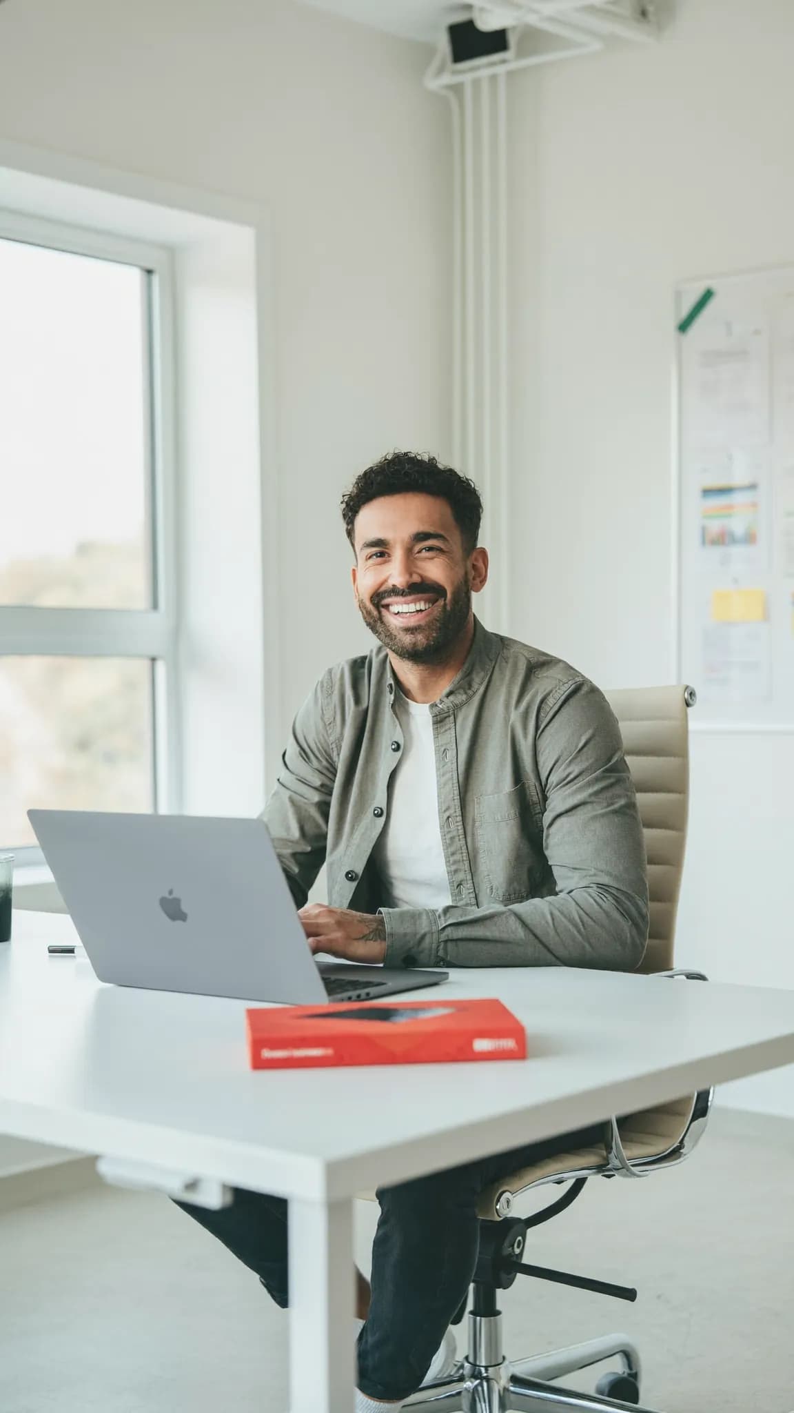 Ad creative sample showing brand identity and scroll-stopping design 12